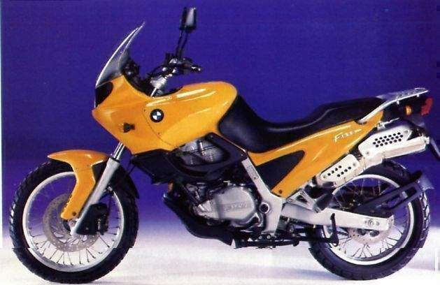 BMW F650 Strada